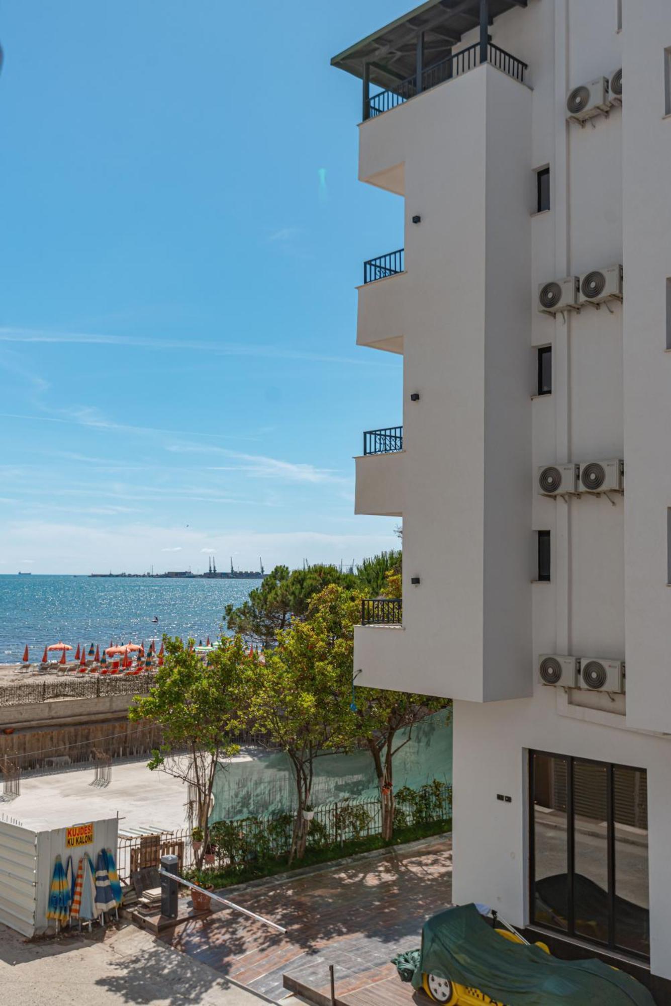 Vila Al2 Durres Bagian luar foto